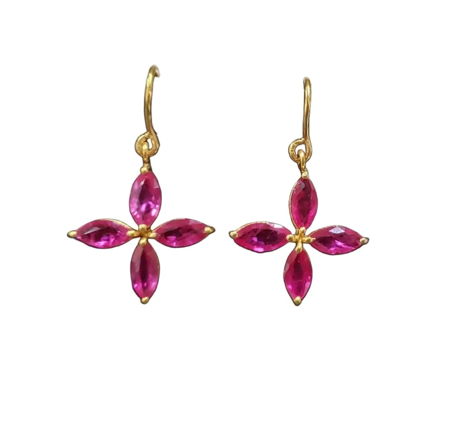 18k Gold Natural Ruby Leaf Earring