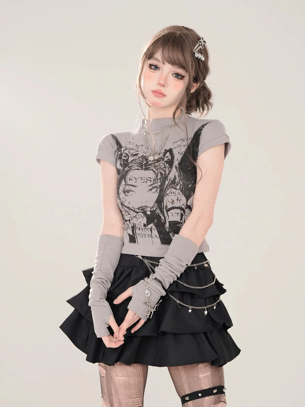 Short Turtleneck   Small T-Shirt Print Gray Globe Illustration Sleeve