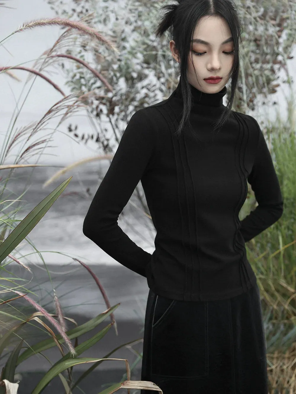Simple Knit Slim-fit Turtleneck